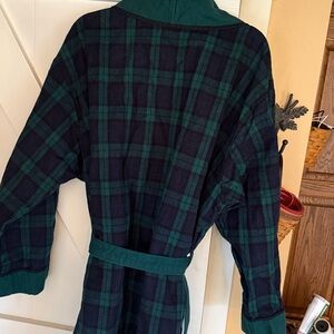 The Vermont Country Store Plaid Flannel Robe Size Large